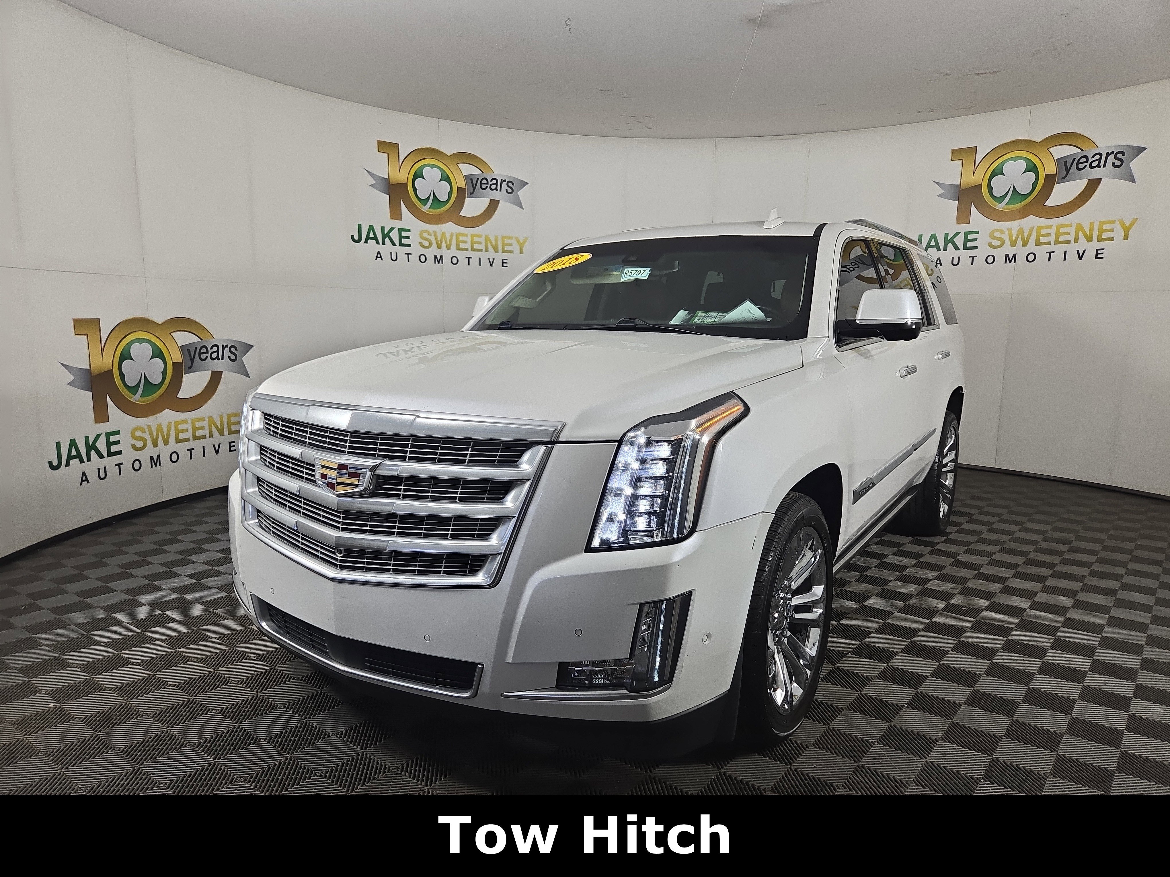 Used 2018 Cadillac Escalade Premium Luxury w/ LPO, Radiant Package image 3