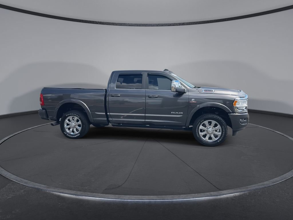 Used 2023 RAM 2500 Limited AWD/4WD image 2