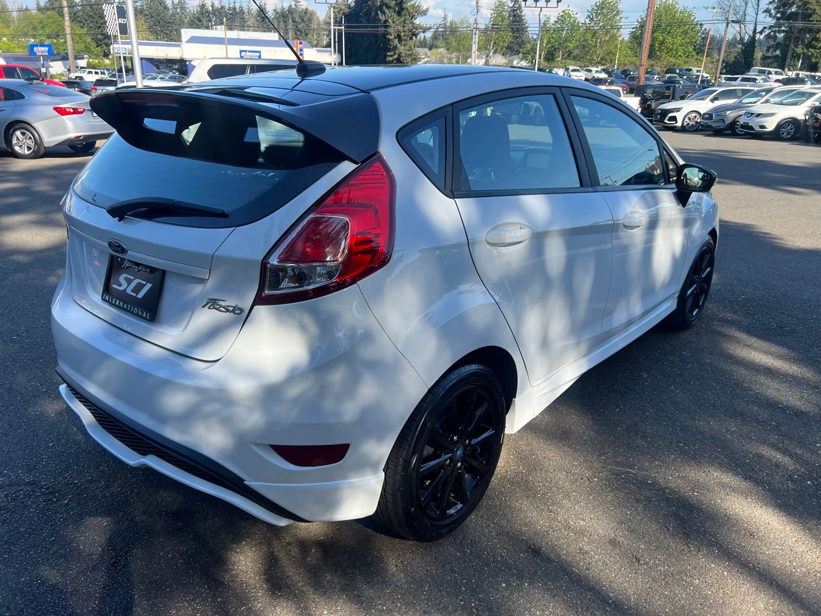 Used 2019 Ford Fiesta ST-Line w/ ST Line Cold Weather Package FWD image 4