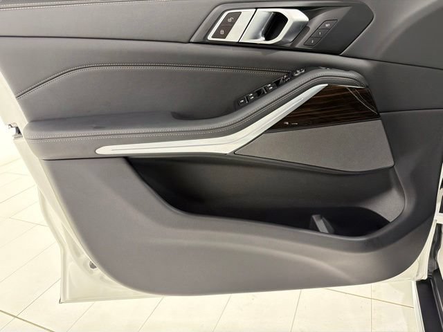 Certified 2024 BMW X5 xDrive40i AWD/4WD image 10