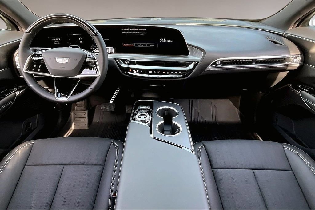 New 2026 Cadillac Lyriq Luxury w/ LPO, Floor Liner Package AWD/4WD image 5