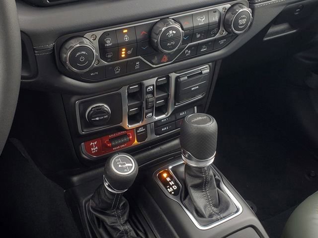 New 2026 Jeep Gladiator Mojave image 13