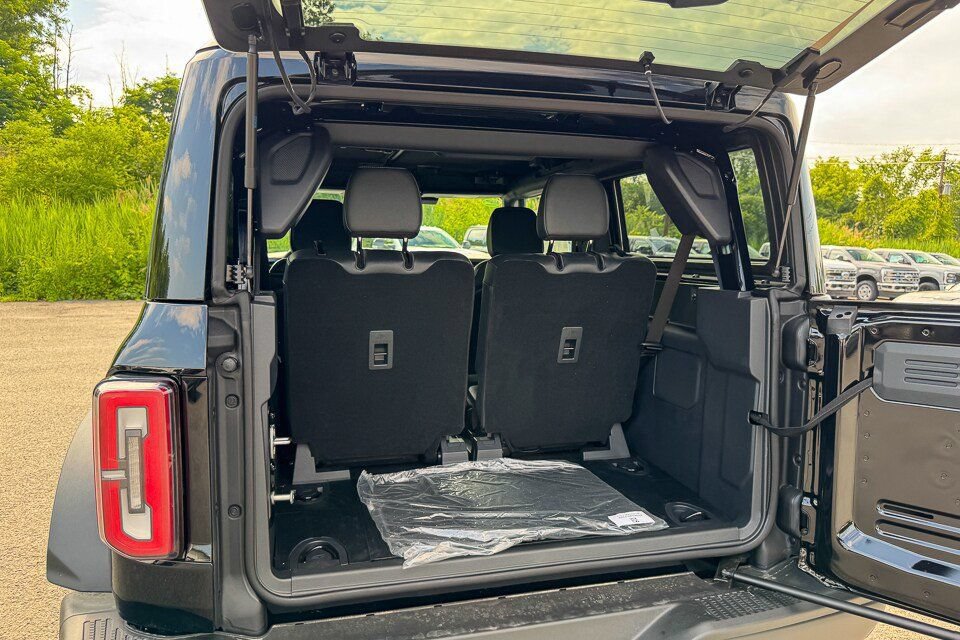 New 2026 Ford Bronco Badlands AWD/4WD image 22