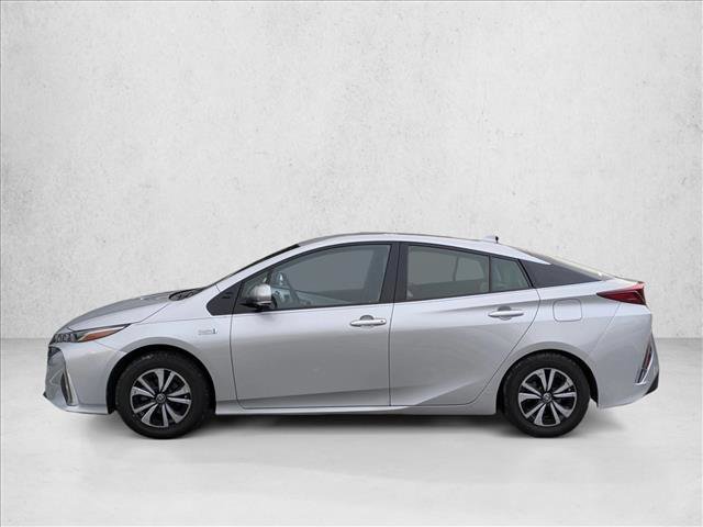 Used 2017 Toyota Prius Prime Premium image 8