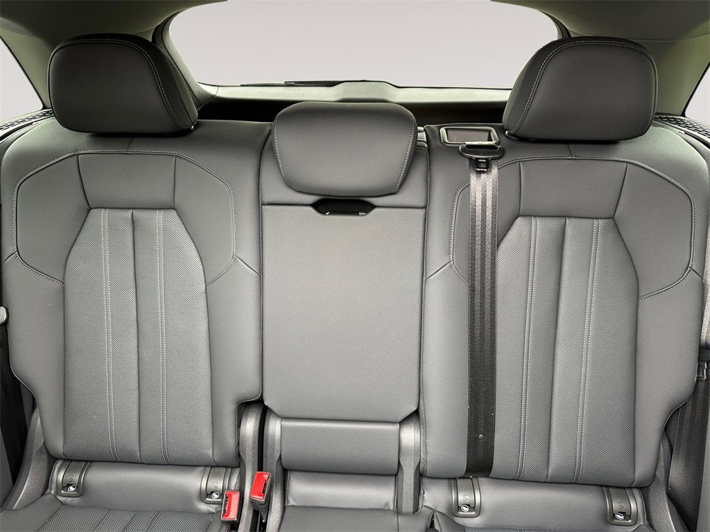 New 2025 Audi Q5 Premium Plus image 13