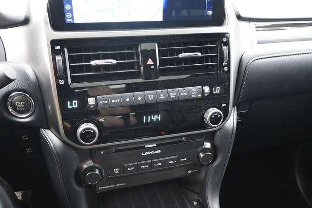 Used 2022 Lexus GX 460 Premium w/ Premium Package AWD/4WD image 17