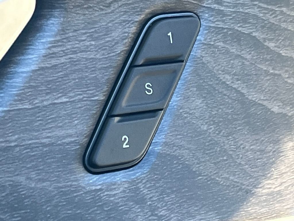 New 2026 Jeep Grand Cherokee Limited AWD/4WD image 23