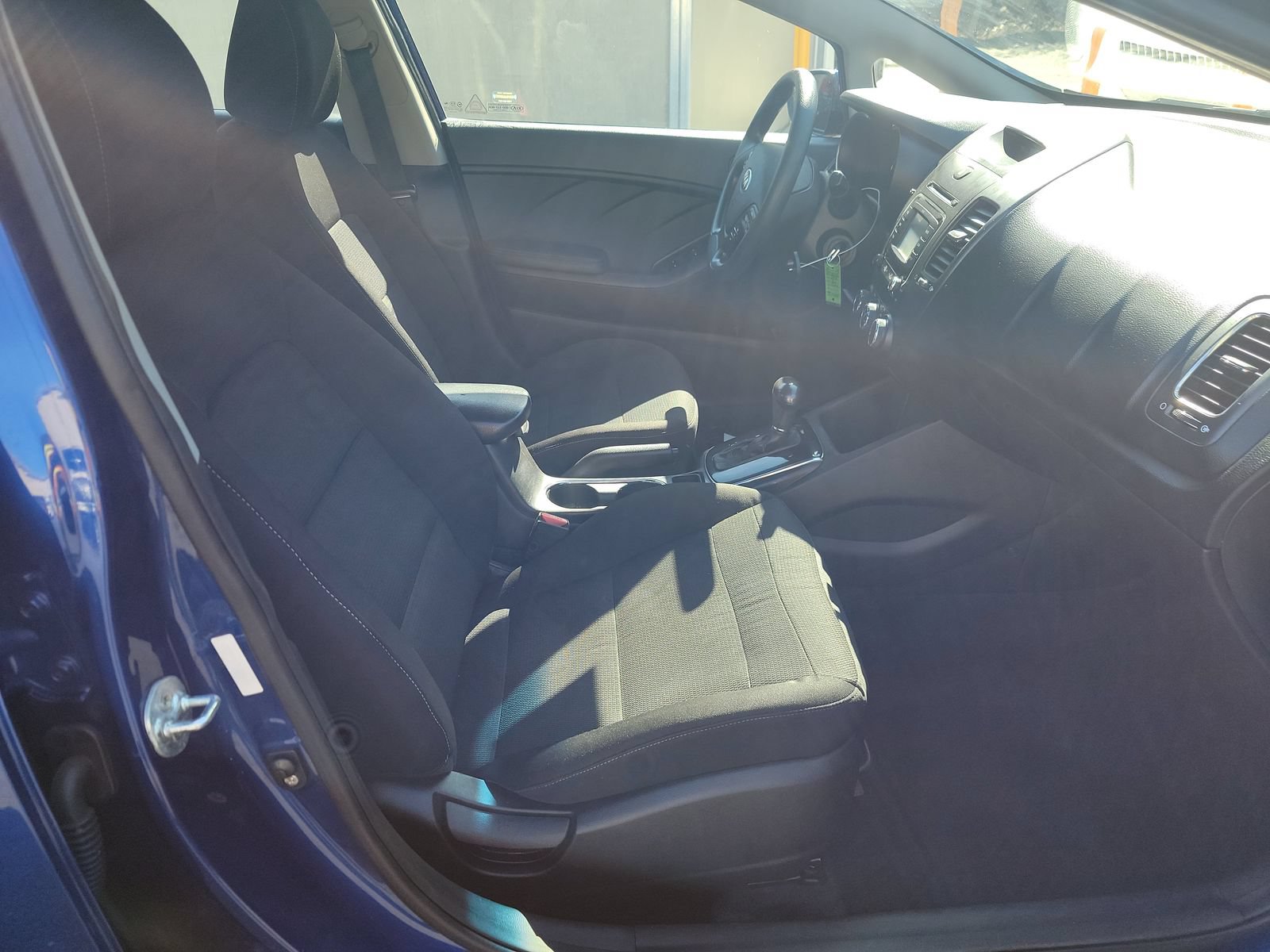 Used 2018 Kia Forte LX w/ LX Rear Camera Package FWD image 14