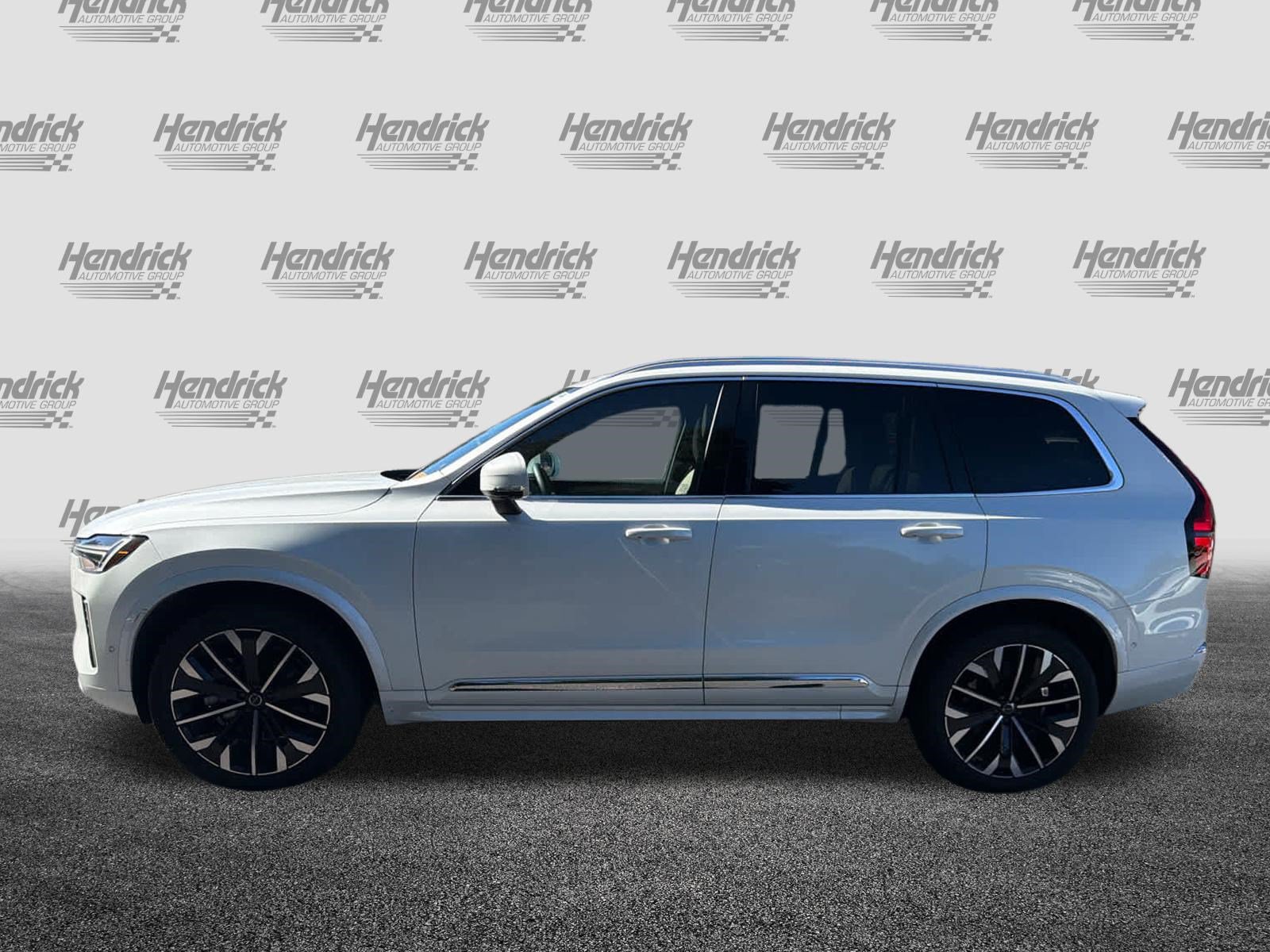 Used 2026 Volvo XC90 B6 Plus AWD/4WD image 11