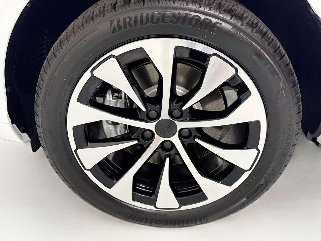 New 2026 Audi Q3 quattro 2.0T AWD/4WD image 30