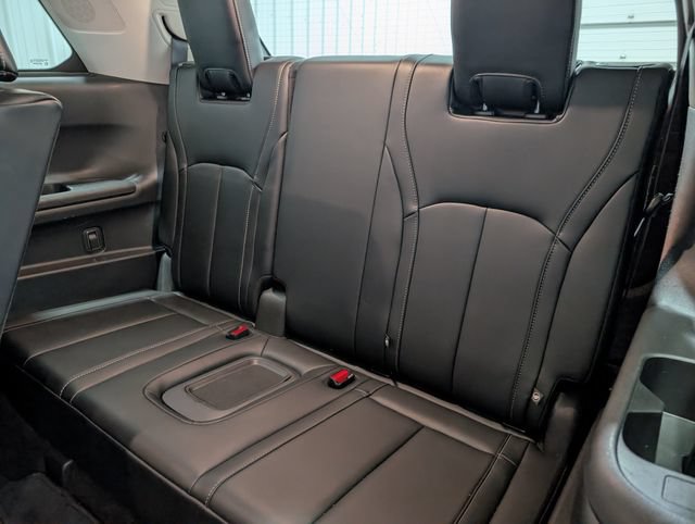 Used 2023 INFINITI QX60 Luxe w/ Cargo Package AWD/4WD image 11