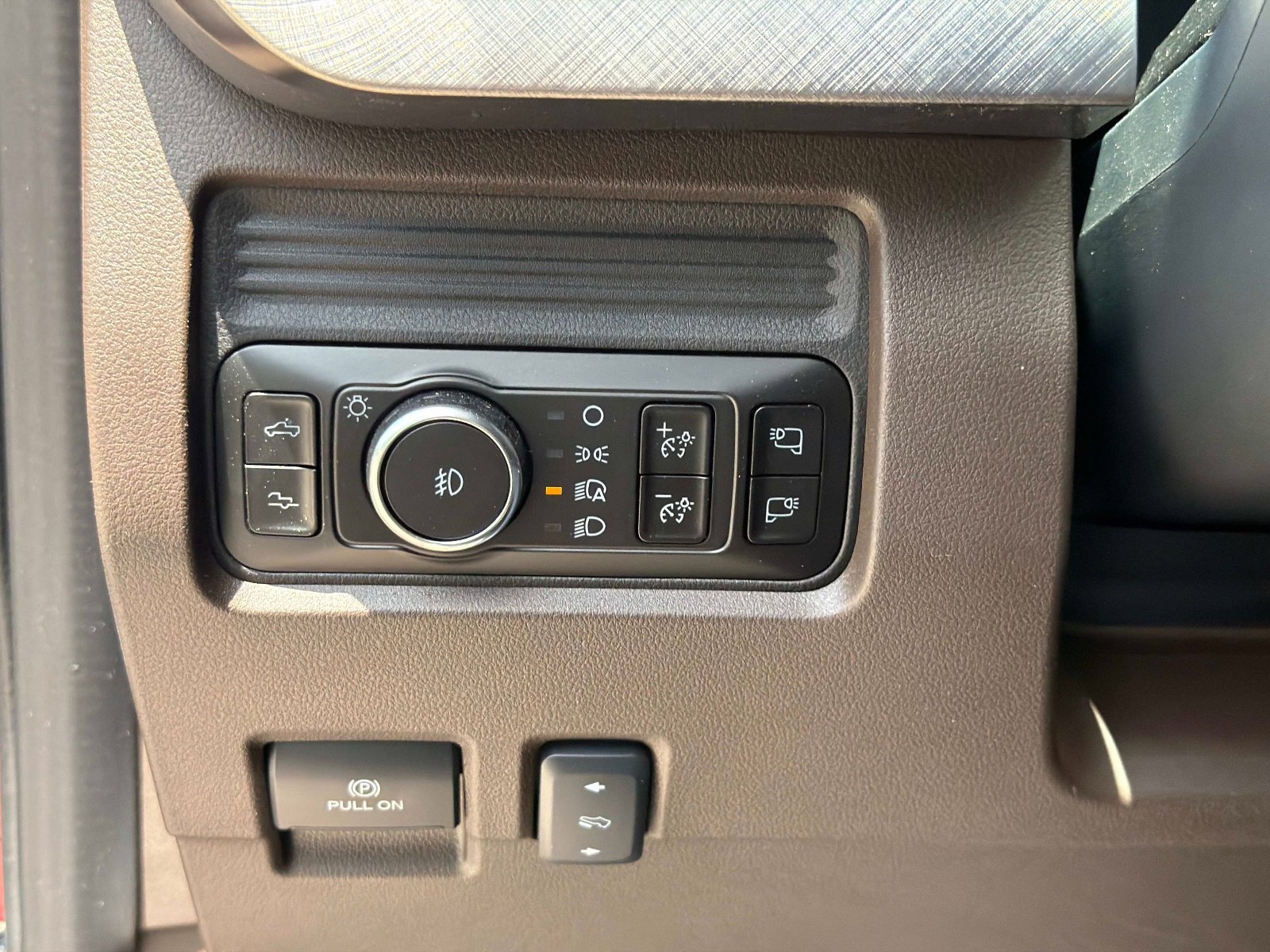 Used 2025 Ford F350 King Ranch AWD/4WD image 30