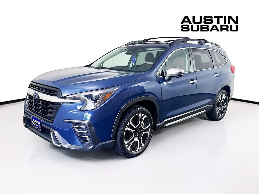 Used 2023 Subaru Ascent Touring image 3