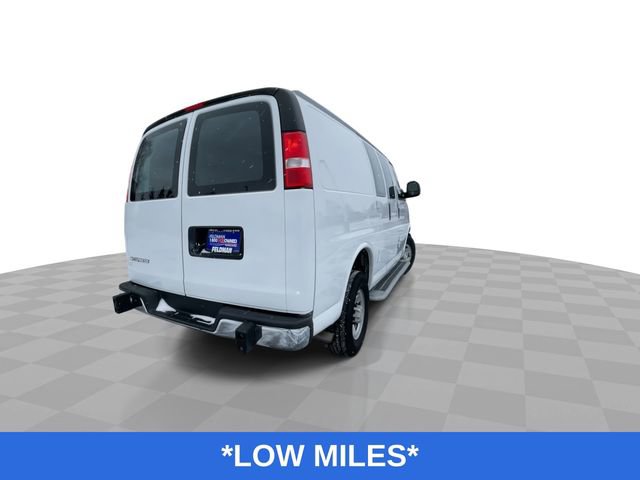 Used 2024 Chevrolet Express 2500 w/ Driver Convenience Package image 9