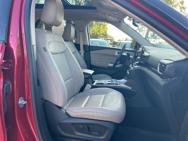 Used 2021 Ford Explorer Limited w/ Equipment Group 301A RWD image 36