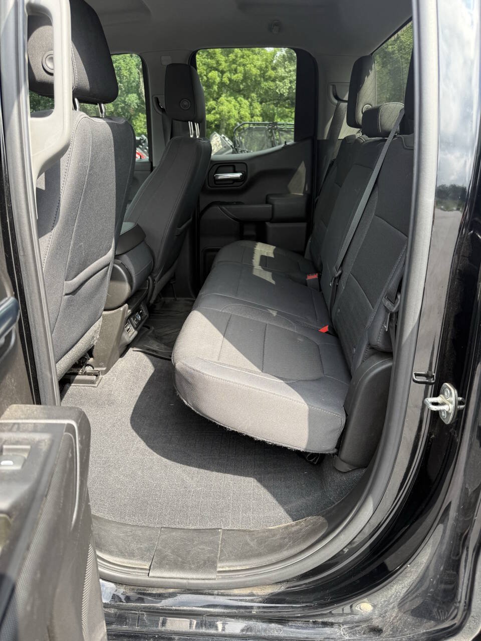 Used 2019 Chevrolet Silverado 1500 LT w/ All-Star Edition AWD/4WD image 14