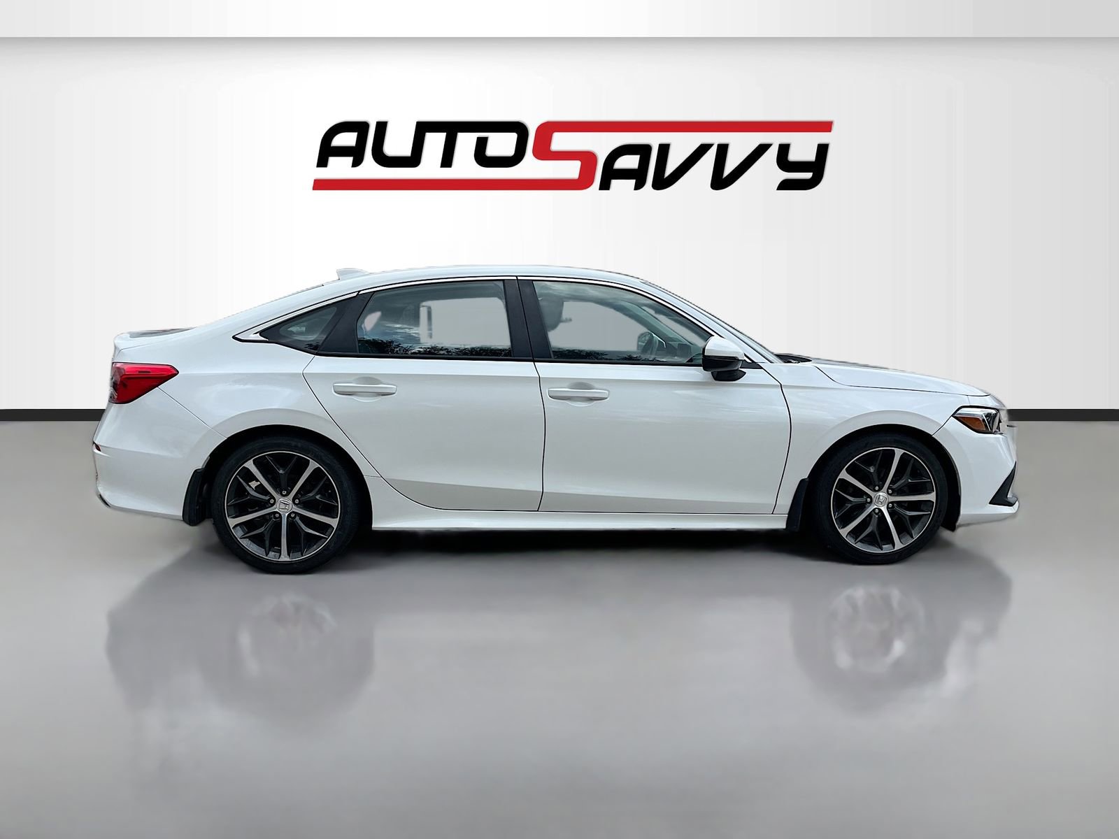 Used 2024 Honda Civic Touring image 8