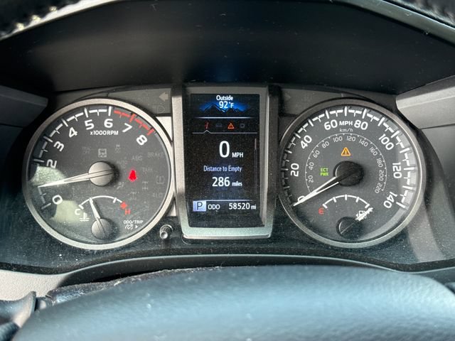 Used 2021 Toyota Tacoma TRD Off-Road w/ Technology Package AWD/4WD image 23