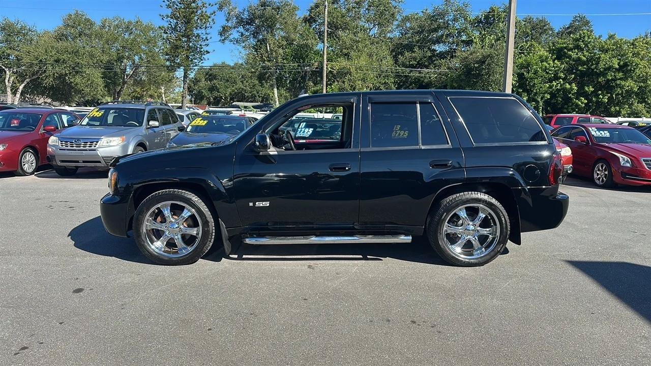Used 2007 Chevrolet TrailBlazer SS AWD/4WD image 9