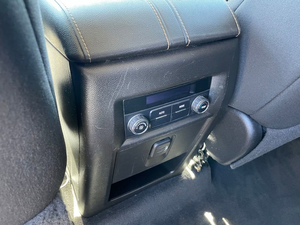 Used 2019 Chevrolet Traverse LS image 24