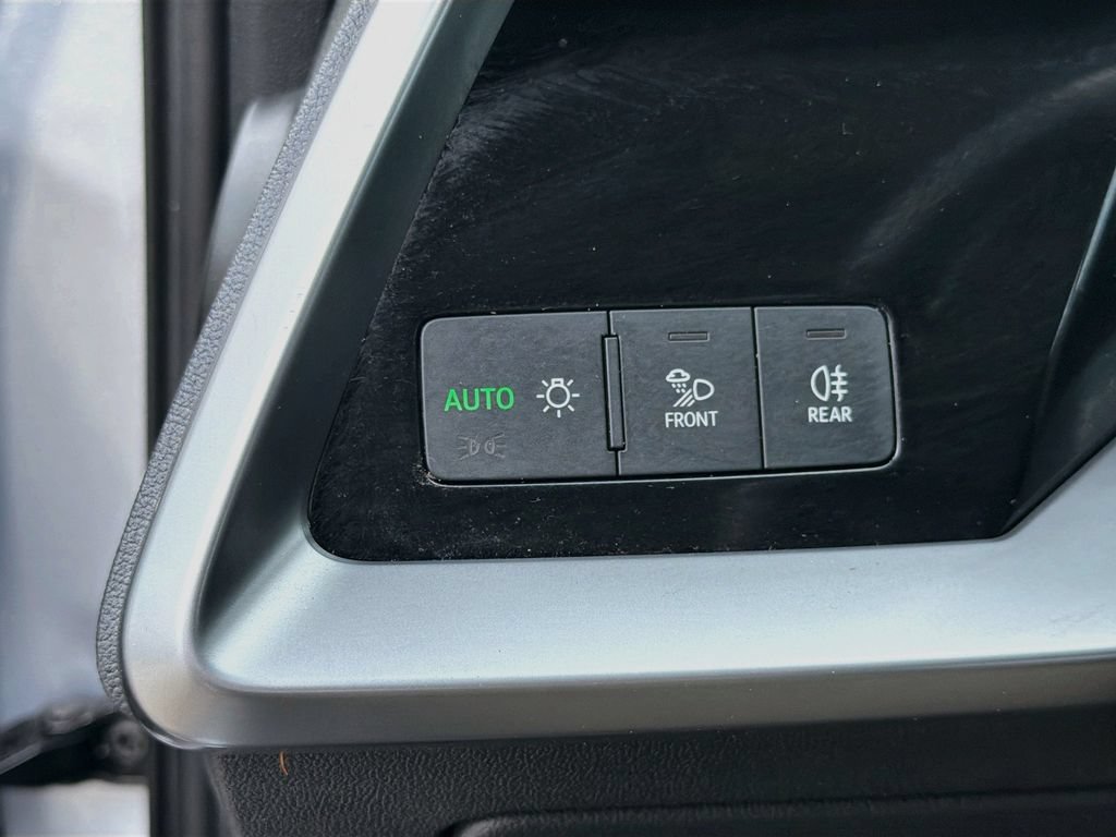 Used 2024 Audi A3 2.0T Premium FWD image 34