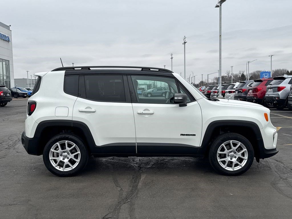 Used 2021 Jeep Renegade Limited image 12