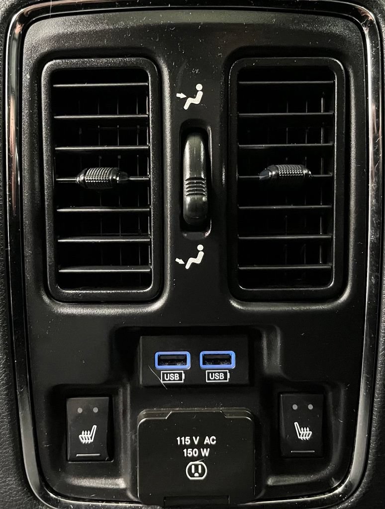 Used 2020 Jeep Grand Cherokee Limited w/ Luxury Group II AWD/4WD image 49