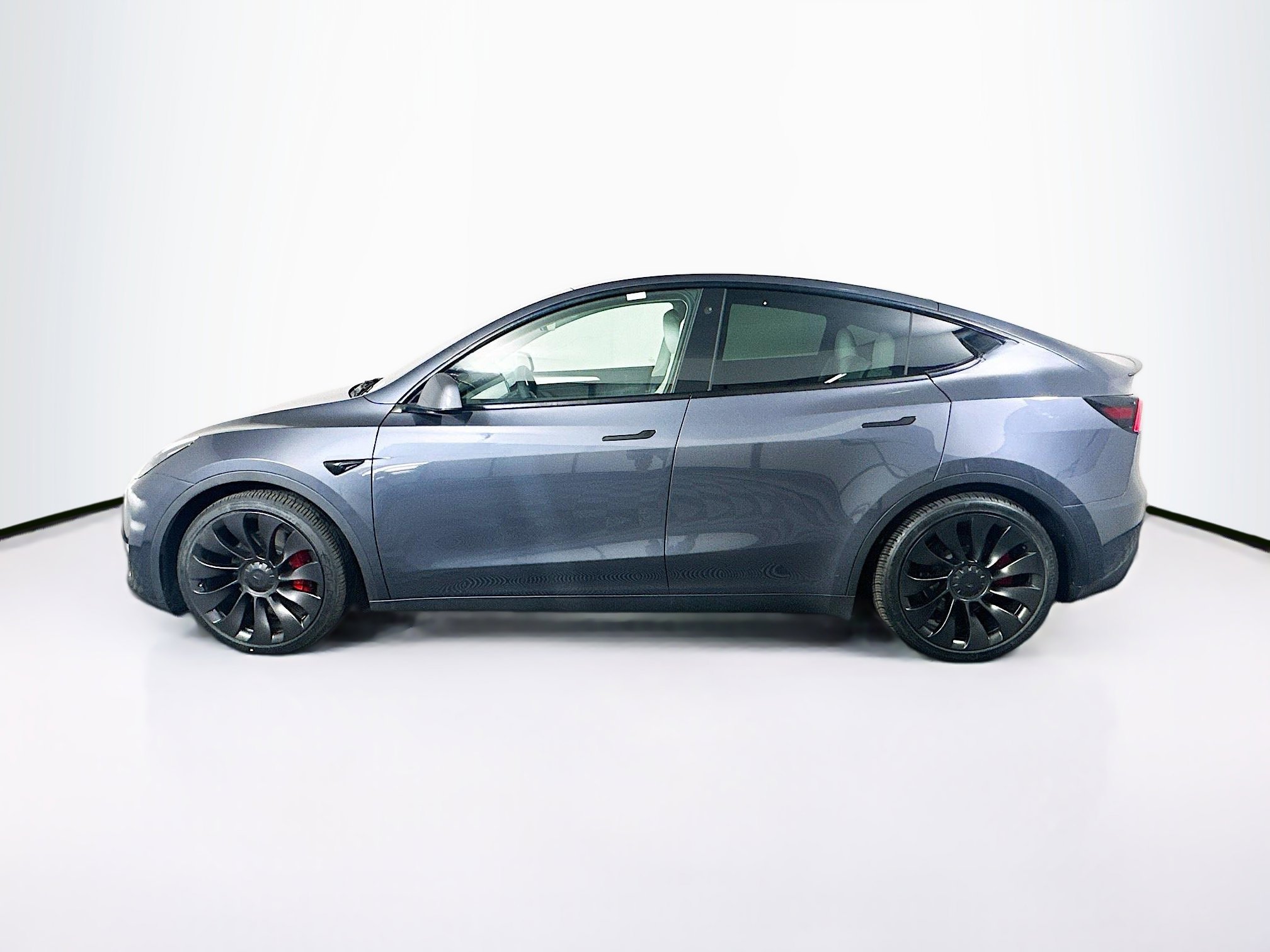 Used 2023 Tesla Model Y Performance image 4