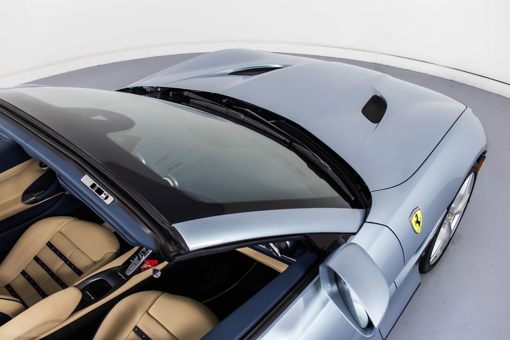 Certified 2022 Ferrari Portofino M RWD image 18