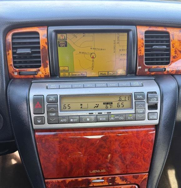 Used 2010 Lexus SC 430 Convertible image 30