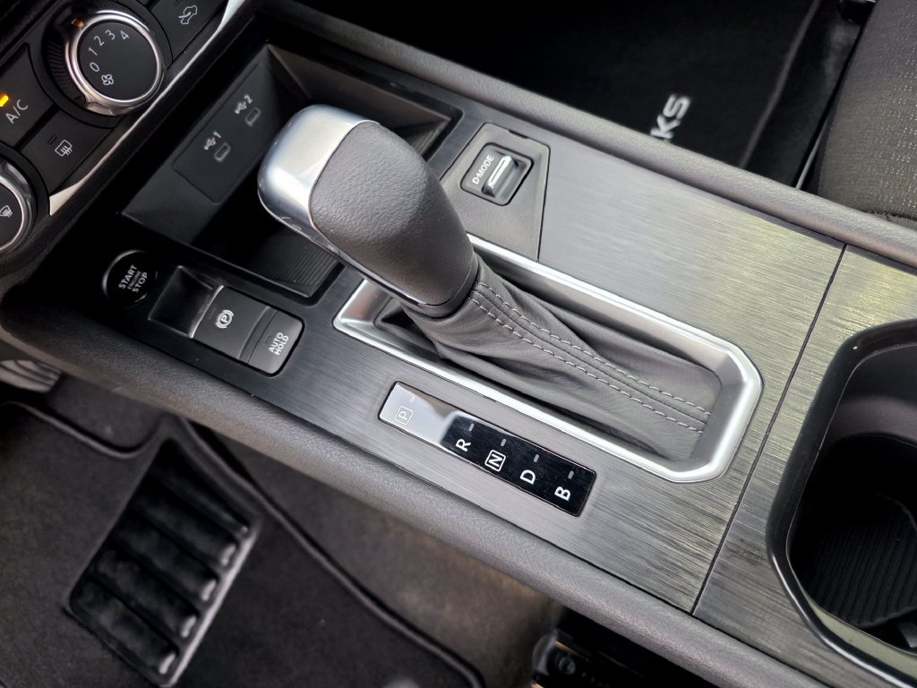 New 2027 Nissan Kicks S FWD image 29
