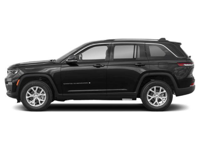 Certified 2023 Jeep Grand Cherokee Limited w/ Trailer Tow Prep Group (B) image 2