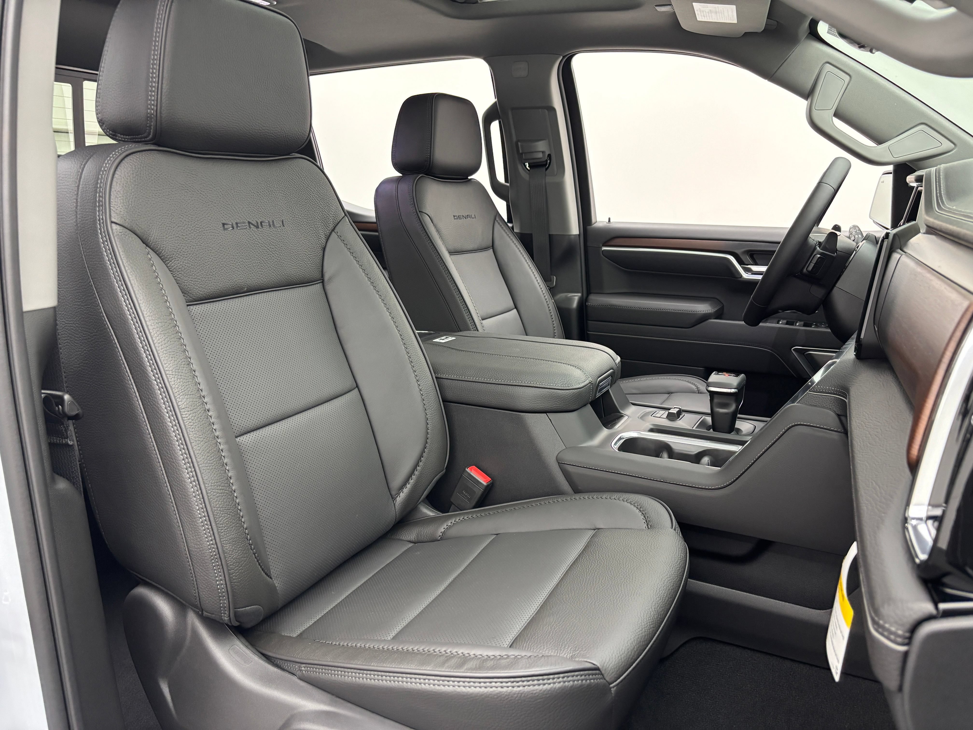 New 2026 GMC Sierra 1500 Denali AWD/4WD image 38