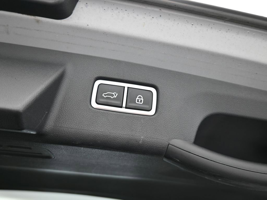 Used 2023 Kia Sorento X-Line EX image 42