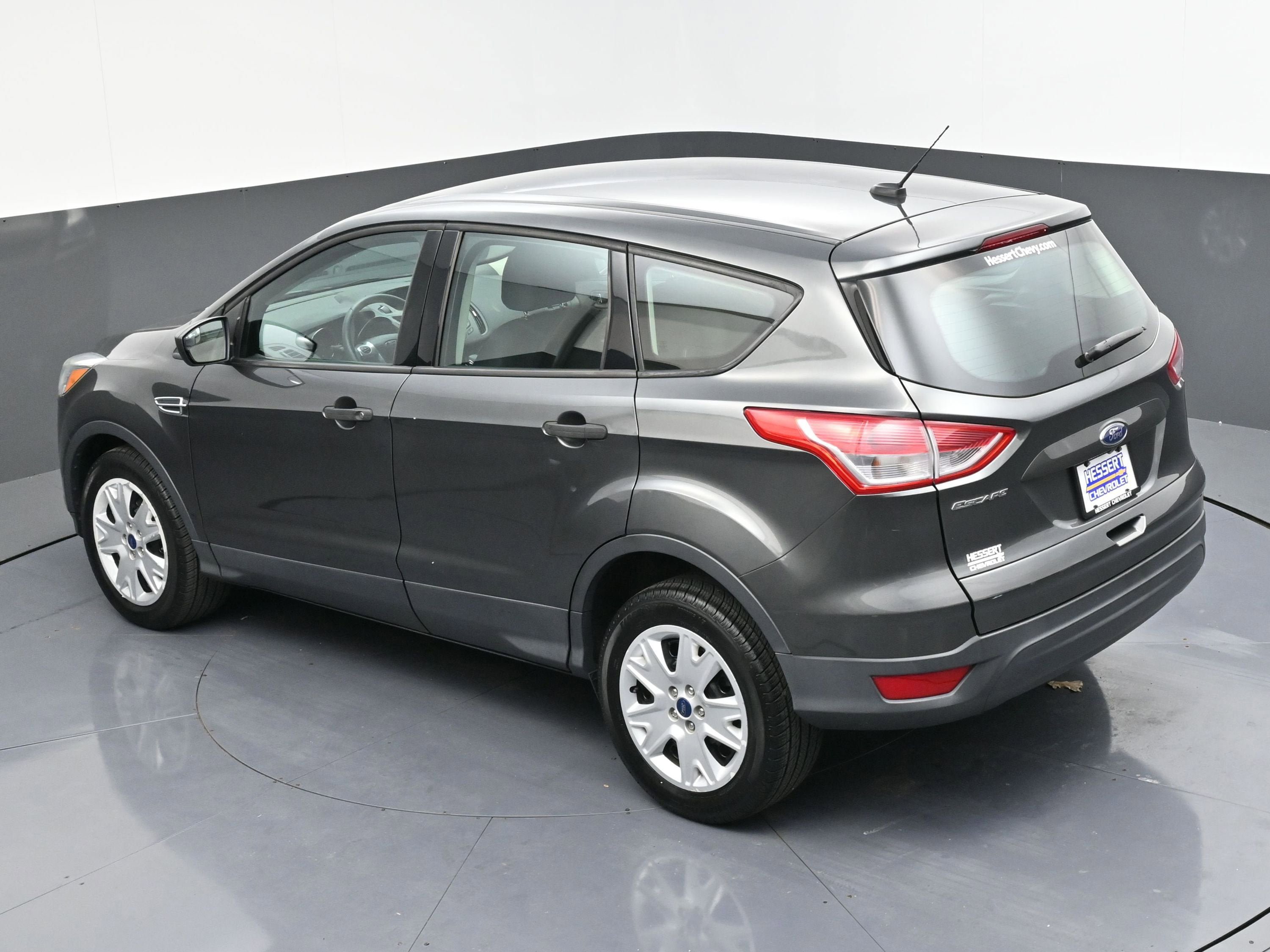 Used 2016 Ford Escape S image 43
