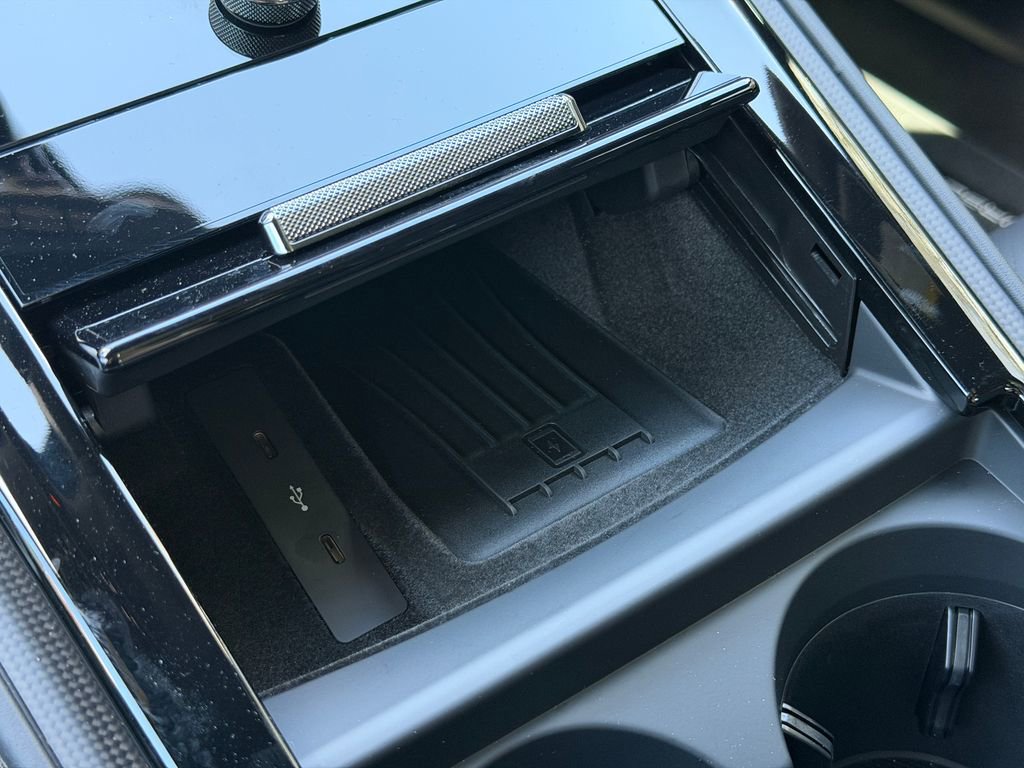 Used 2026 Porsche Panamera GTS image 25