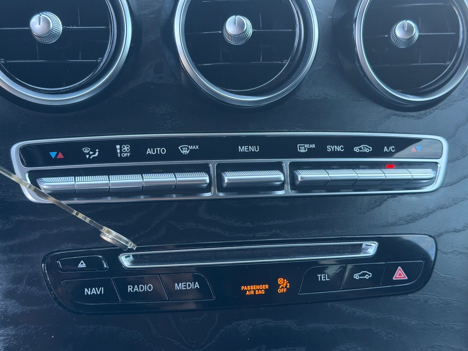 Used 2019 Mercedes-Benz GLC 300 image 24