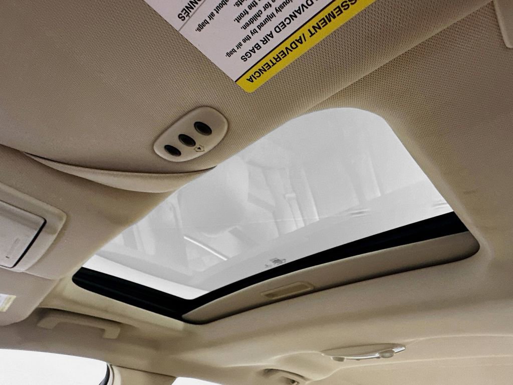 Used 2018 Ford Taurus Limited image 21