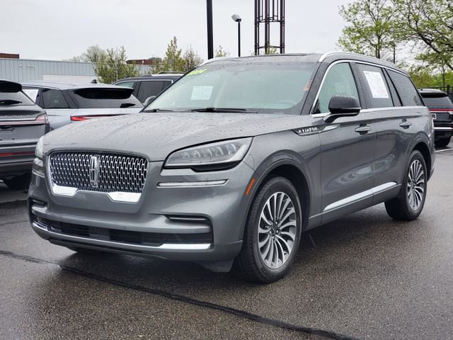 Certified 2024 Lincoln Aviator Reserve AWD/4WD image 2
