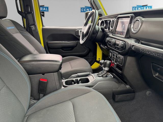 Certified 2023 Jeep Wrangler Unlimited Rubicon 4xe w/ Cold Weather Group image 17