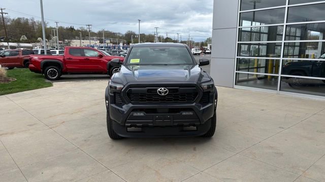 Used 2024 Toyota Tacoma TRD Off-Road AWD/4WD image 2
