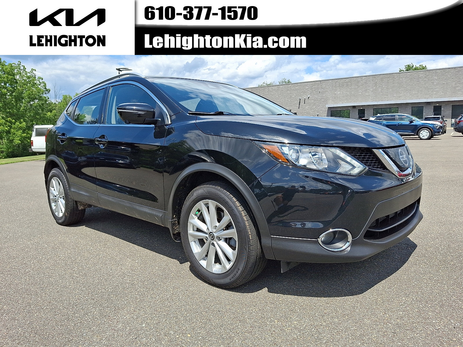 Used 2019 Nissan Rogue Sport SV w/ Technology Package image 1