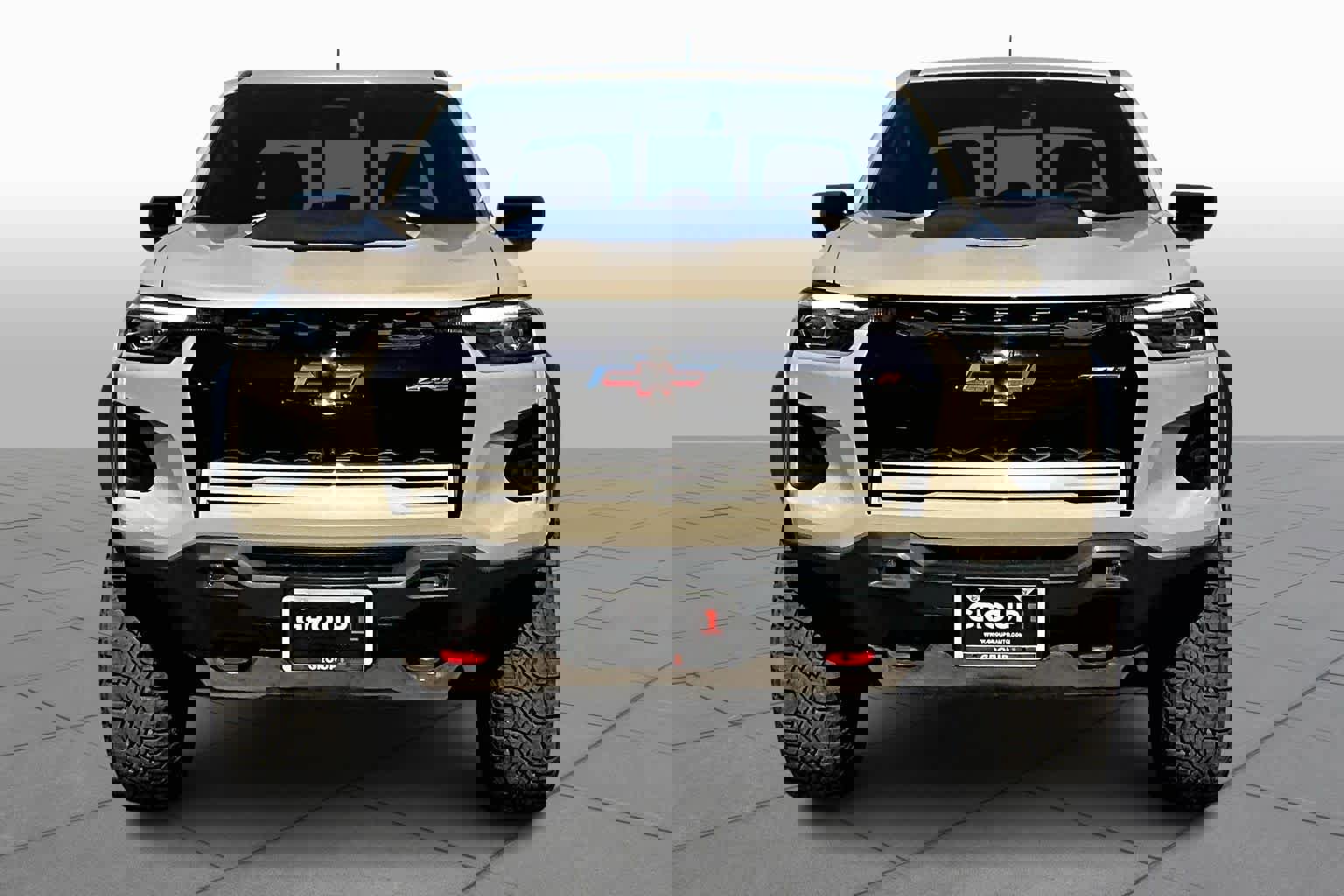 Used 2024 Chevrolet Colorado ZR2 w/ Technology Package image 3