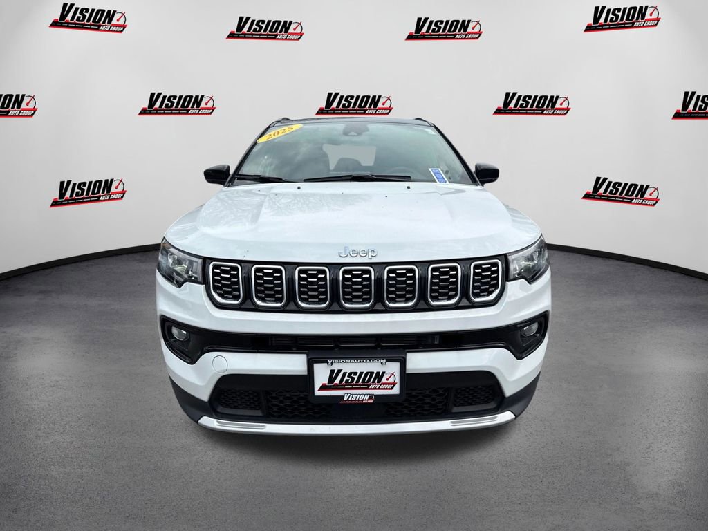 Used 2025 Jeep Compass Limited image 2