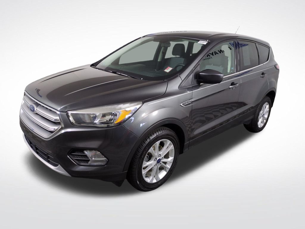 Used 2017 Ford Escape SE