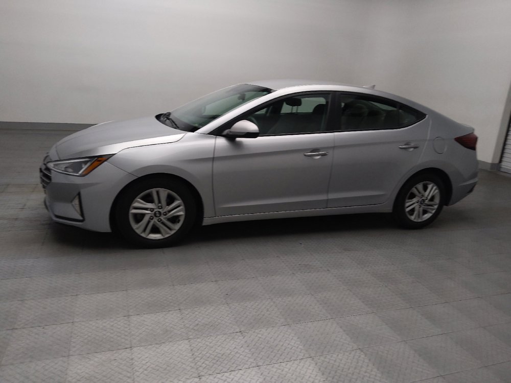 Used 2020 Hyundai Elantra SEL FWD image 2