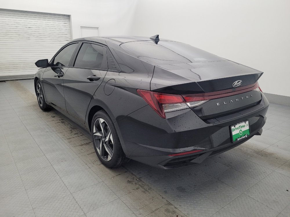 Used 2023 Hyundai Elantra SEL w/ Convenience Package image 5