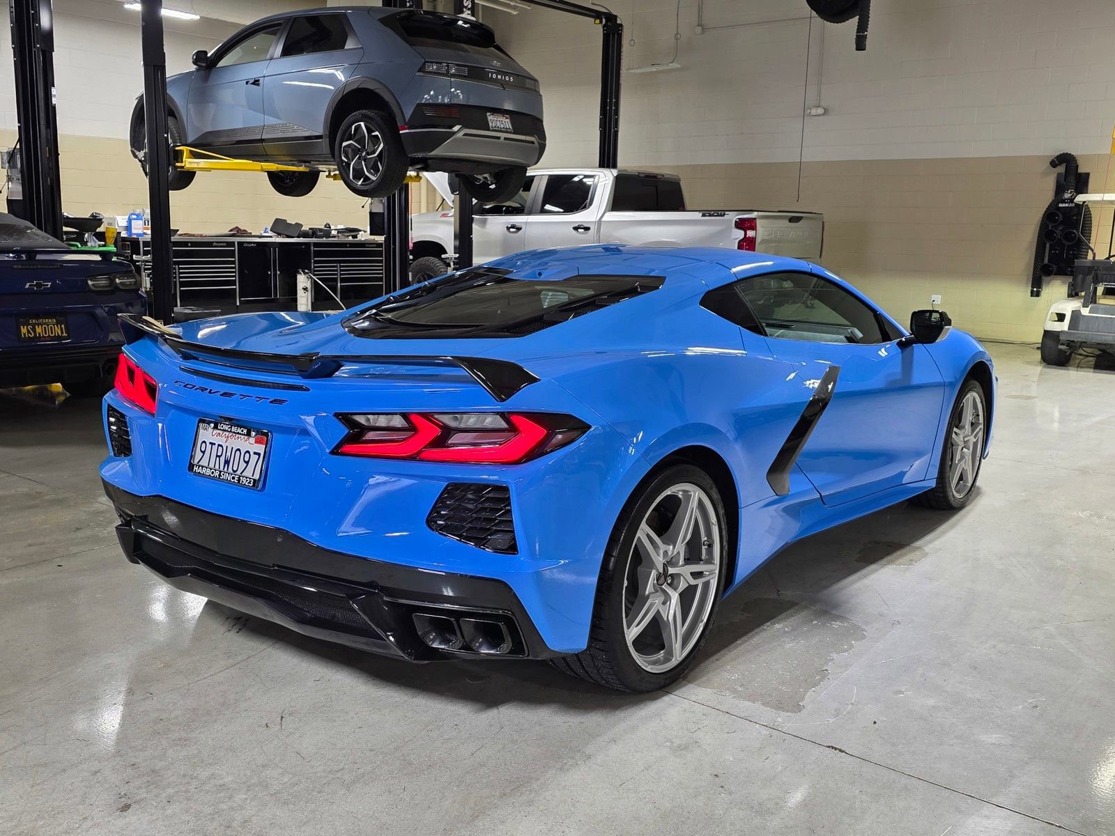 Used 2024 Chevrolet Corvette Stingray Preferred Cpe w/ Z51 Performance Package image 7