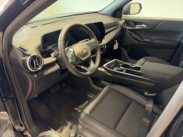 New 2026 Chevrolet Equinox LT w/ Convenience Package II FWD image 8
