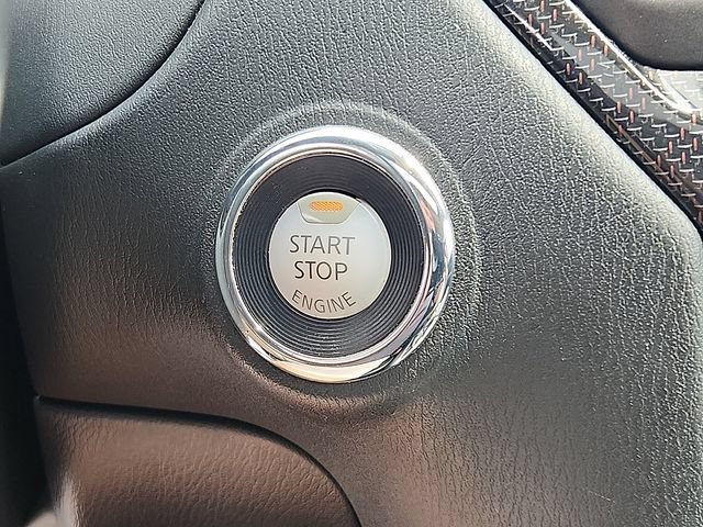 Used 2019 Nissan Pathfinder SL AWD/4WD image 26